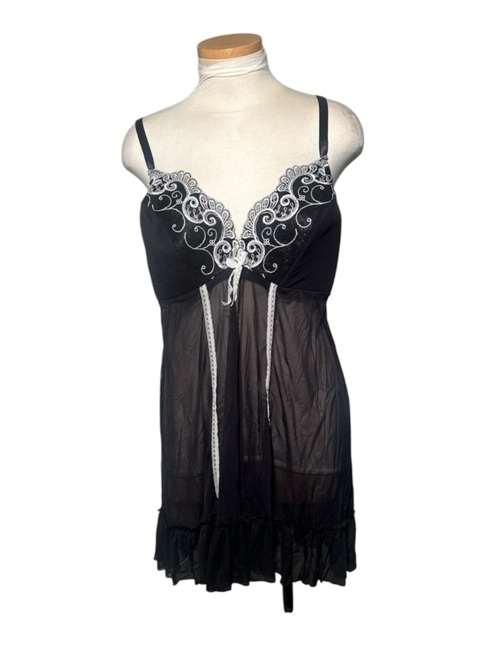 Cacique Plus Size  Black Sheer  Chemise with White Lace Embroidery Size 18/20